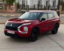 ميتسوبيشي اوتلاندر